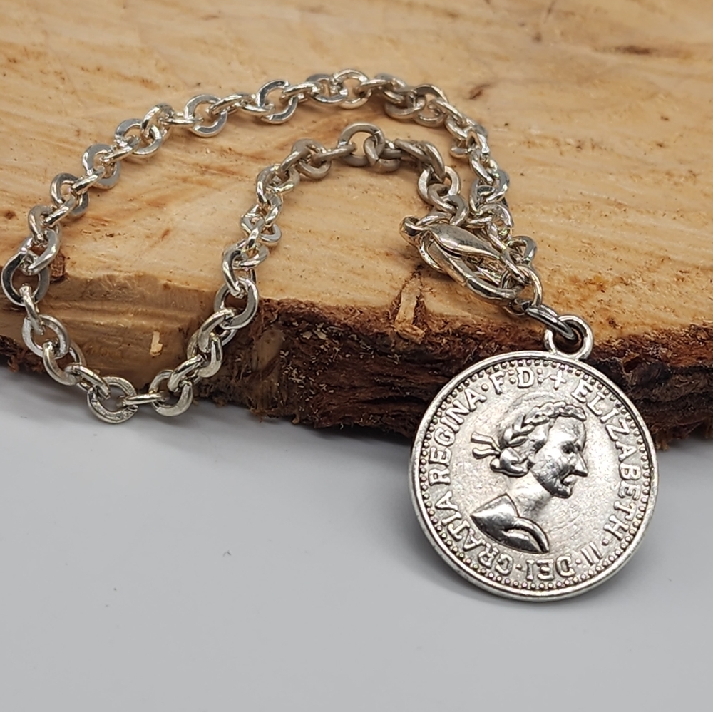 Silver Chain Minimalist Bracelet Antique Vintage Style Silver Coin Pendant